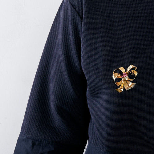 Broche Broche or jaune et gris avec rubis et diamants 58 Facettes L2