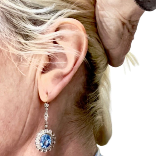 Boucles d'oreilles BOUCLES D'OREILLES DESIGN ART DÉCO PÉRIODE 1930-1935 en OR avec VUES PLATINE 58 Facettes Q937A (894)