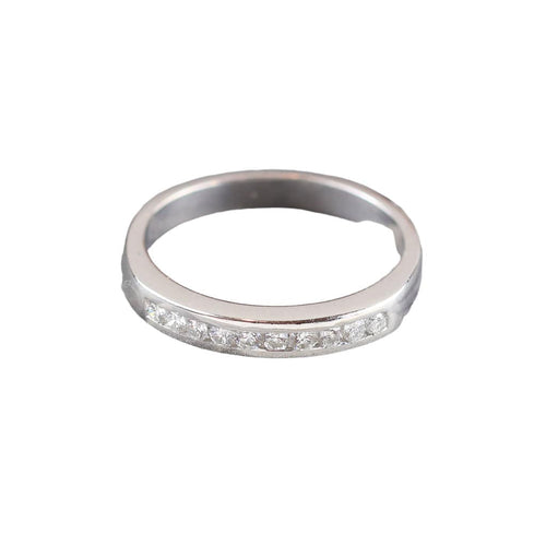 Bague Bague en or blanc avec diamants taille brillant 58 Facettes 131370C