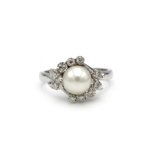 Anel - Ouro branco, Pérola e Diamantes 