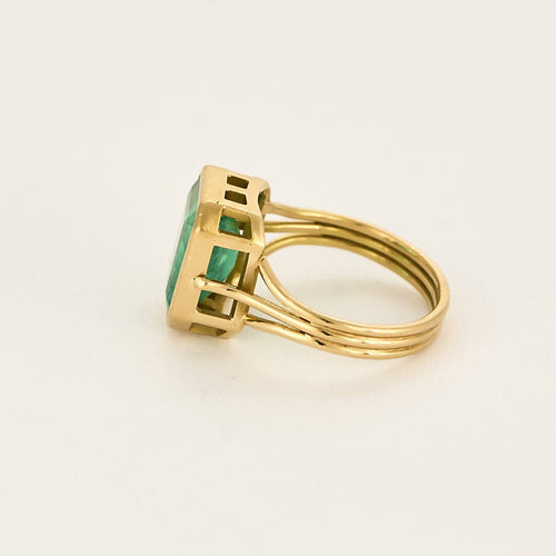 Bague 56 Bague en or jaune et émeraude 58 Facettes NAR0148