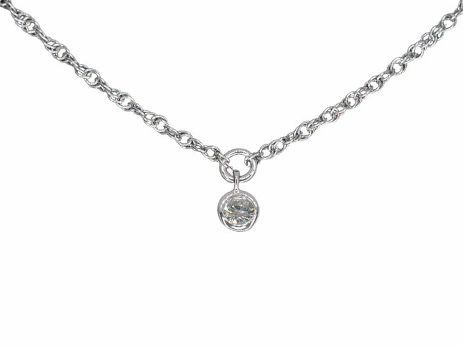 Collier Collier en or blanc avec diamant 58 Facettes 2352