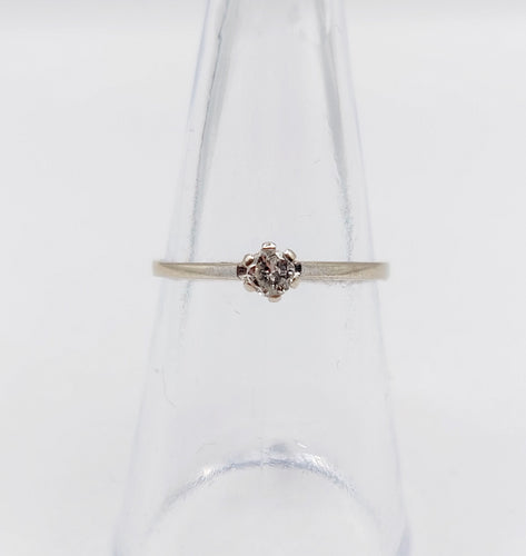 Bague 53.5 Bague solitaire vintage or blanc 14k diamant 0,12 carat 58 Facettes A06195