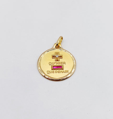 Pendentif AUGIS - Pendentif médaille d'amour or "+ qu'hier - que demain" maison - L'Intemporelle 58 Facettes J5010X0000
