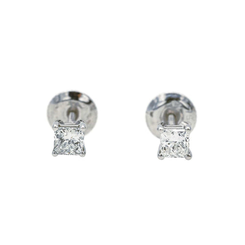 Boucles d'oreilles Boucles d'oreilles Puces Or blanc Diamant 58 Facettes 4183092CN