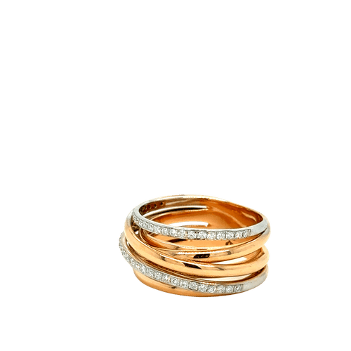 Pierścionek z różowego złota i diamentów