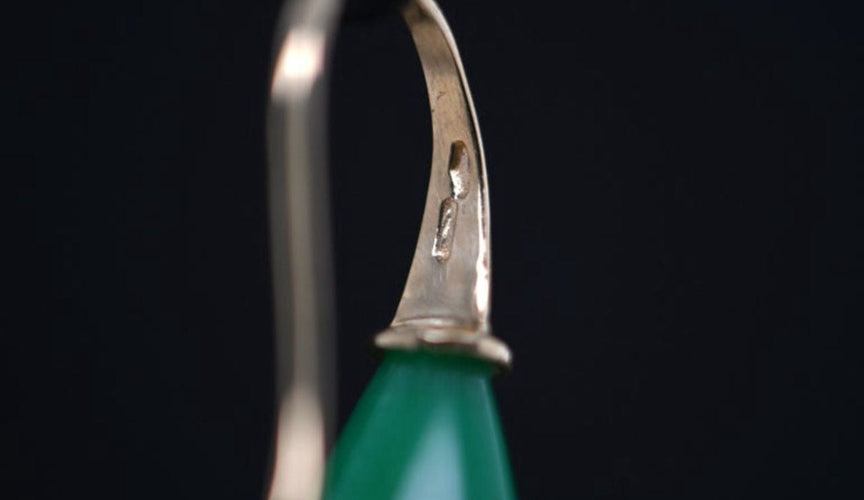 Boucles d'oreilles Boucles d'oreilles pendantes en or avec pierre de jade 58 Facettes