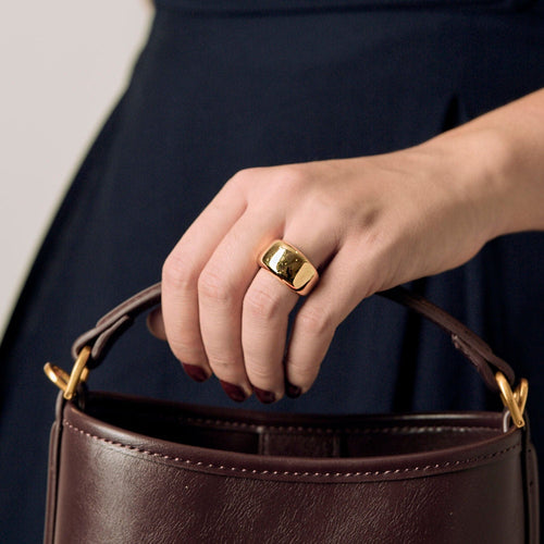 Bague 54 CARTIER - Nouvelle Vague - Bague en or jaune 58 Facettes PER1361