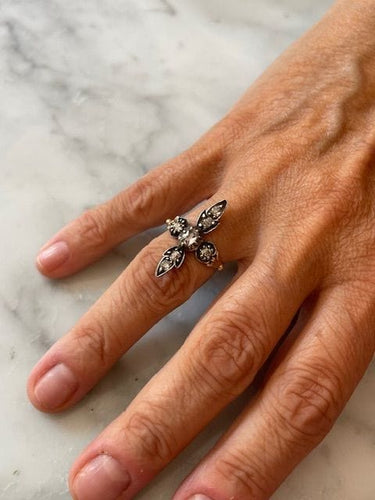 Bague 53.5 Bague croix, diamants, début XX éme 58 Facettes