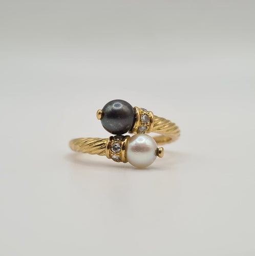 Bague 54 Bague or jaune perles de culture et diamants 58 Facettes