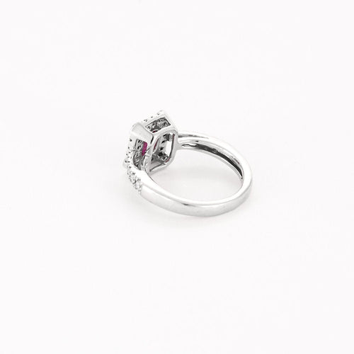Bague 49,5 Bague or blanc, rubis et diamants 58 Facettes B250247