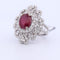Bague 54 Bague en or blanc avec rubis, diamants et baguettes 58 Facettes