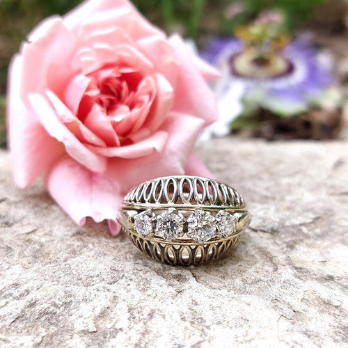 Bague 51.5 Bague bombee platine et diamants 58 Facettes 32