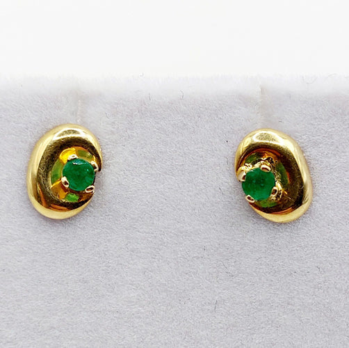 Boucles d'oreilles Puces d'oreilles or jaune et émeraudes 58 Facettes B01015