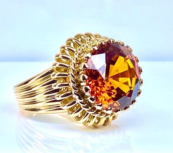 Bague 51 Bague en or jaune 18 carats et citrine Madère 58 Facettes AB496