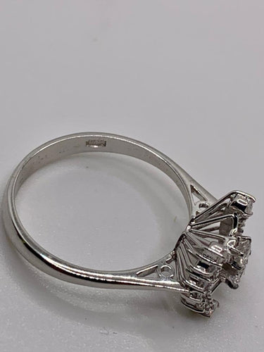 Bague 55 Bague vintage or blanc diamants 58 Facettes