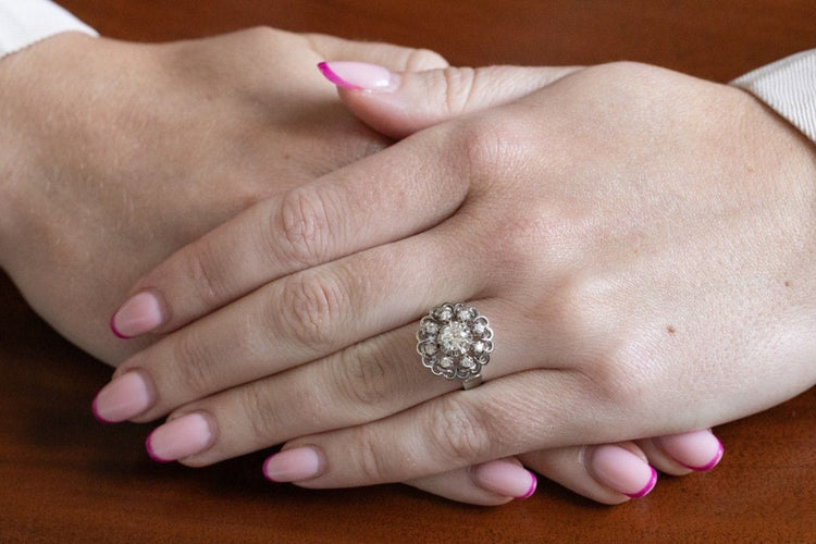 Bague 51 Bague en or blanc et platine sertie de diamants, milieu du XXe siècle 58 Facettes 11256