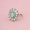 Bague 56 Bague ancienne Art Déco ornée d’émeraudes et diamants en or blanc 18k et platine 58 Facettes