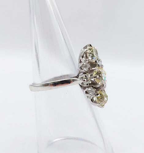 Bague 51 Bague marquise art déco or blanc, diamant jaune et diamant blanc 58 Facettes A05663