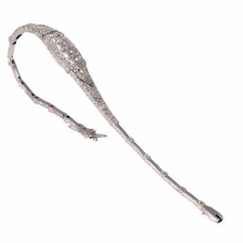 Bracelet Bracelet Art déco éblouissant en diamants – Un hommage à la modernité des années 1920 58 Facettes 24351-0110