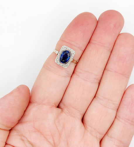 庞帕杜戒指 Art Deco 白金，合成蓝宝石和玫瑰式切割钻石（约1910年） 