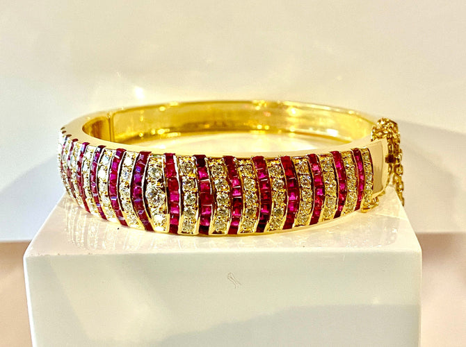 Bracelet Bracelet jonc en or jaune 18 carats, rubis et diamants 58 Facettes AB608