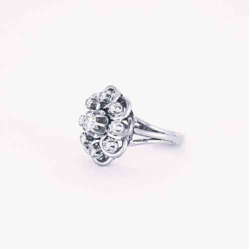 Bague 49 Bague pompadour diamants or blanc et platine 58 Facettes