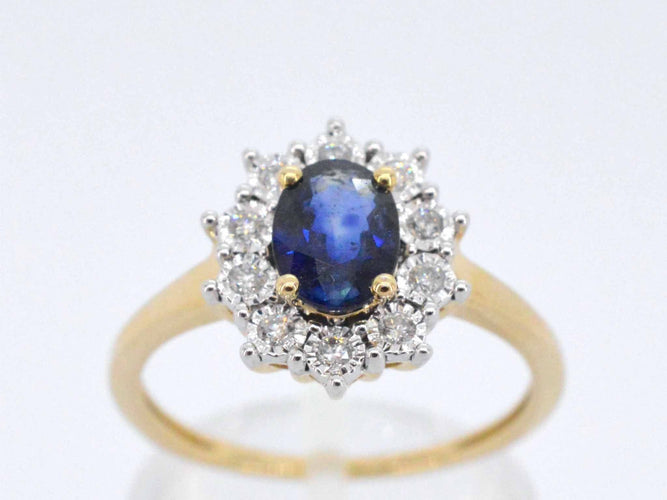 Bague 54 Bague entourage en or jaune avec saphir et diamants 58 Facettes 2273