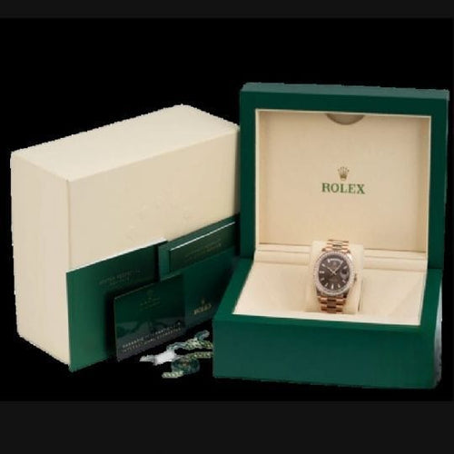 Montre Rolex Montre Day Date 40 58 Facettes MT43308