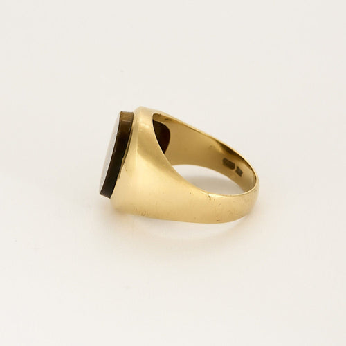 Bague 64 Bague chevalière en or jaune et quartz oeil de tigre 58 Facettes DINA0064