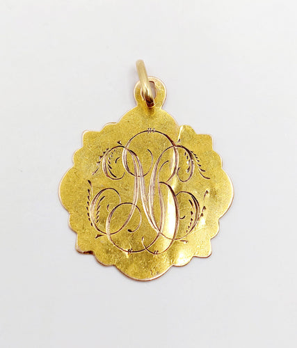 Pendentif Médaille religieuse victorienne or rose et jaune 58 Facettes A05599