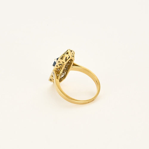 Bague 54.5 Bague en or jaune, or gris, saphir et diamants 58 Facettes ANG0583