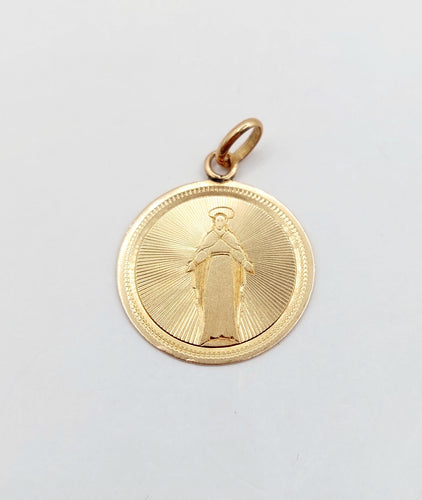 Pendentif Médaille religieuse victorienne or rose 18k vierge et décorations finement ciselées (circa 1885) 58 Facettes A05064