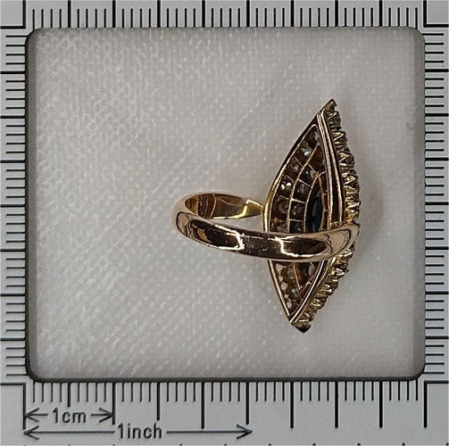 Bague 52 L'art de l'élégance victorienne : bague saphir et diamant 58 Facettes 21271-0454