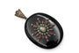 Pendentif Médaillon antique en onyx avec perles, grenats et turquoises. 58 Facettes 11313