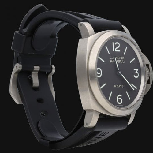 Montre Panerai Montre Luminor Base 8 Days 58 Facettes MT44608