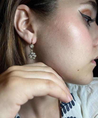 Boucles d'oreilles Boucles d'oreilles en or jaune « Touch of Light » serties de diamants 58 Facettes