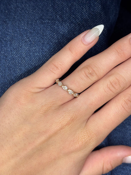 Bague 48 Alliance tour complet or rose et diamants signée Damiani 58 Facettes 869