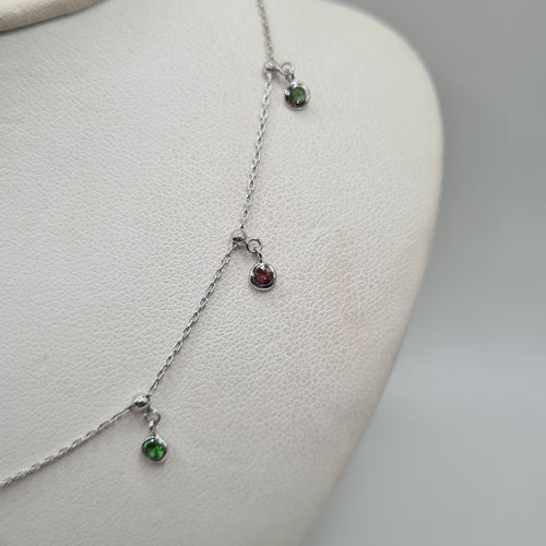 Collier Collier or blanc 18 carats serti de saphirs multi couleurs 58 Facettes