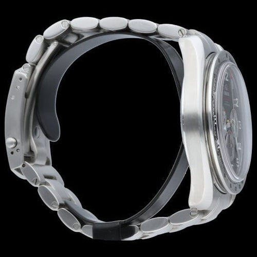 Montre Montre chronographe Omega Speedmaster Broad Arrow 58 Facettes MT41842