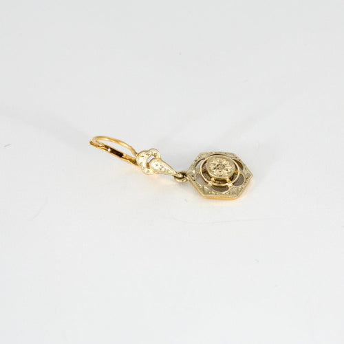 Boucles d'oreilles Paire de pendants d'oreilles deux ors, vers 1900, travail français 58 Facettes