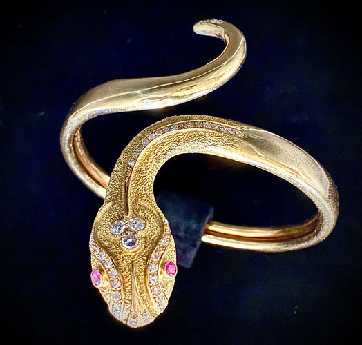 Bransoletka niewolnika w kształcie węża, żółte złoto, brylanty i rubiny 
