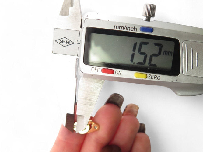 Boucles d'oreilles mono boucle d'oreille DINH VAN menottes r8 867411u or jaune & diamant 58 Facettes 270642