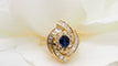 Bague 51 Bague entourage en or jaune, saphir et diamants baguettes 58 Facettes 29935