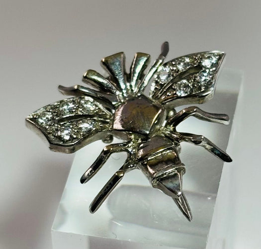 Pendentif Pendentif et broche design Fly avec diamants 58 Facettes 50199