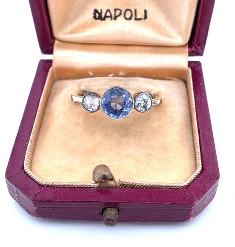 Bague 59 Bague vintage en or jaune avec saphir naturel et diamants 58 Facettes