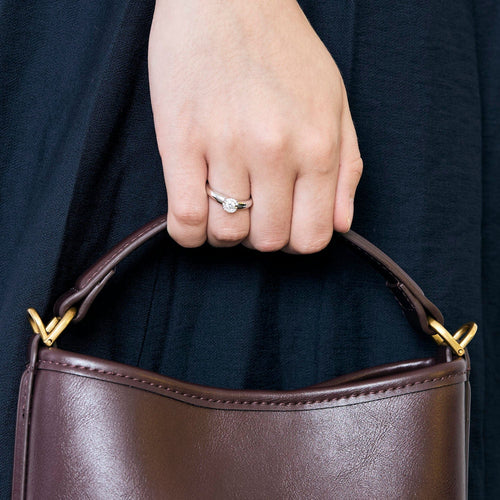 Bague 54,5 Bague jonc en or rose et diamants 58 Facettes CAL22182