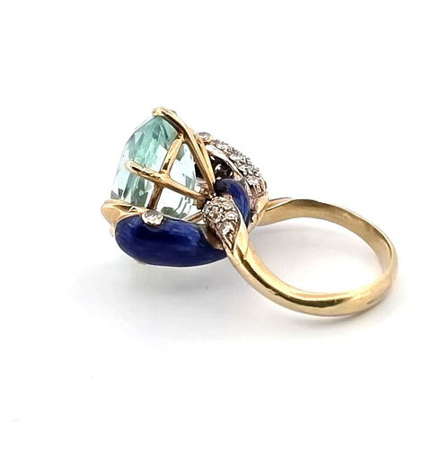 Bague 50 Bague vintage des années 1940/50 en or jaune massif, ornée d'aigue-marine, de diamants et d'émail. 58 Facettes