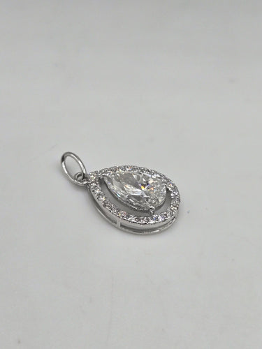 Pear-shaped white gold diamond pendant 