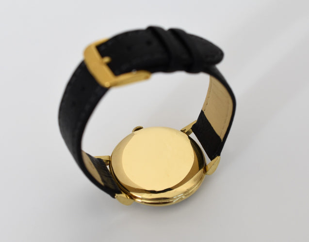 Montre homme IWC Schaffhausen, or jaune 18 carats, calibre 89, vers 1970 58 Facettes IWC-200